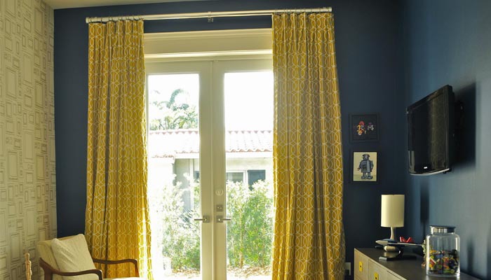 Yellow curtain
