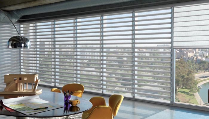 Commercial window shade