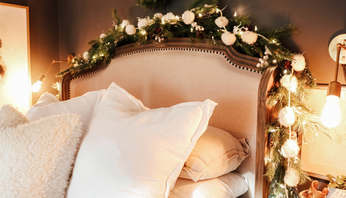 Warm bedroom lighting